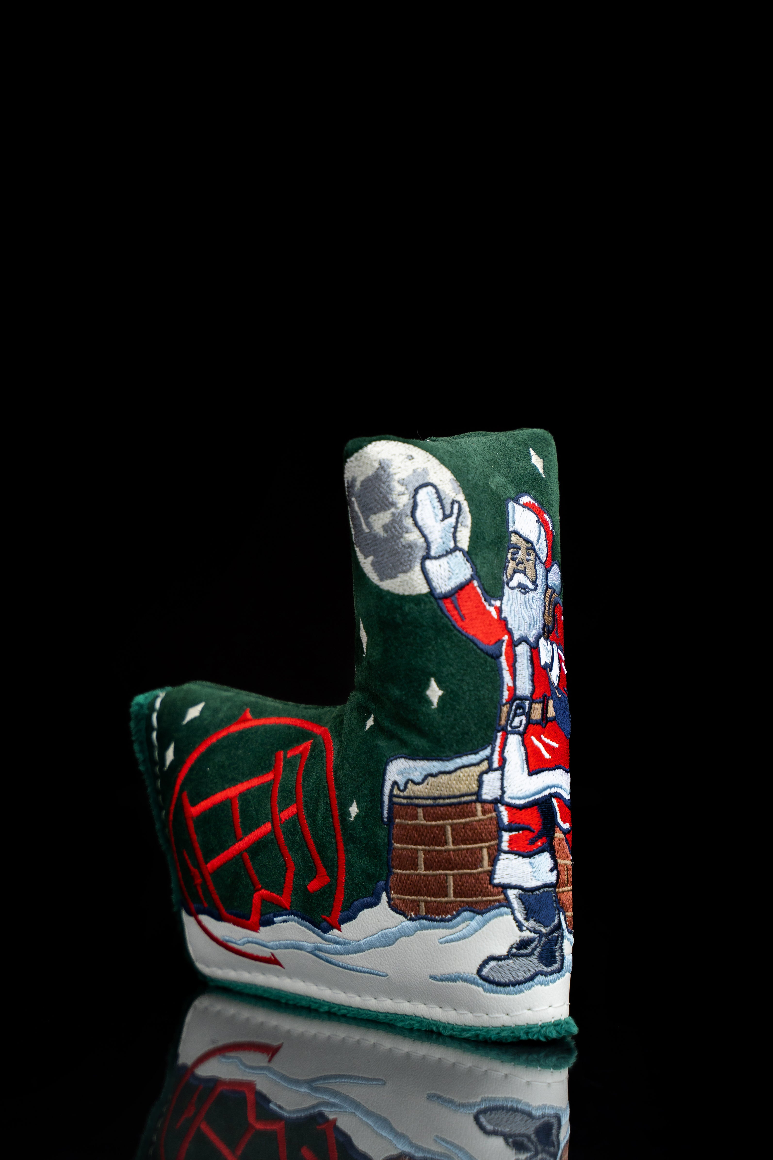 2022 Santa (Green)