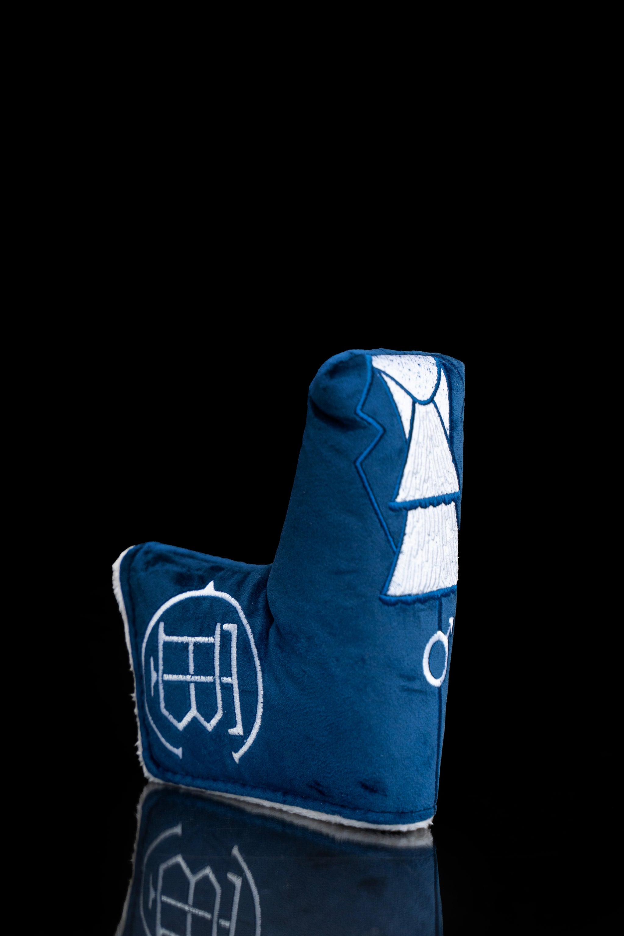 2021 Austin Powers (Velvet)