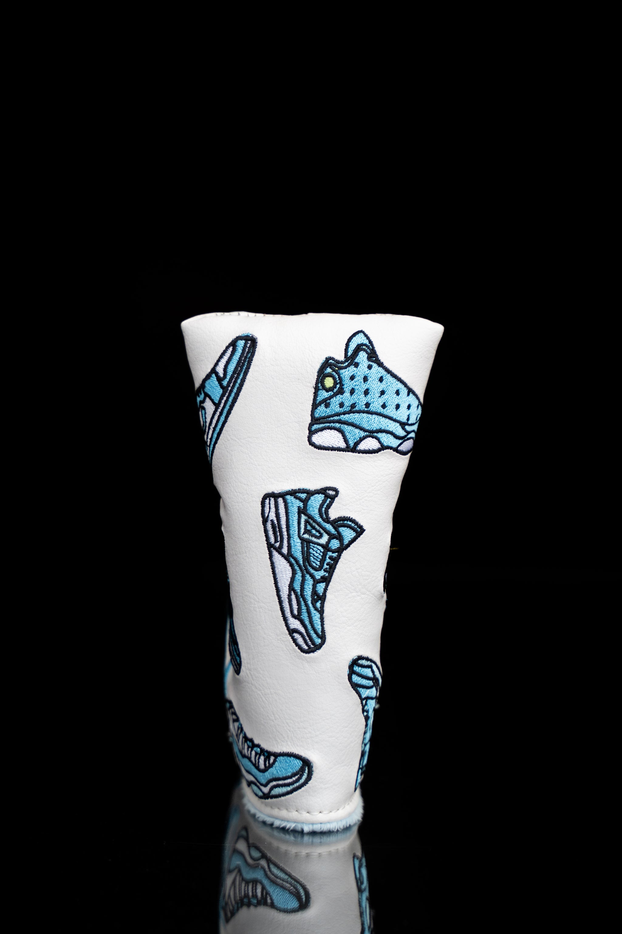 2021 Sneakerhead (Blue & White)