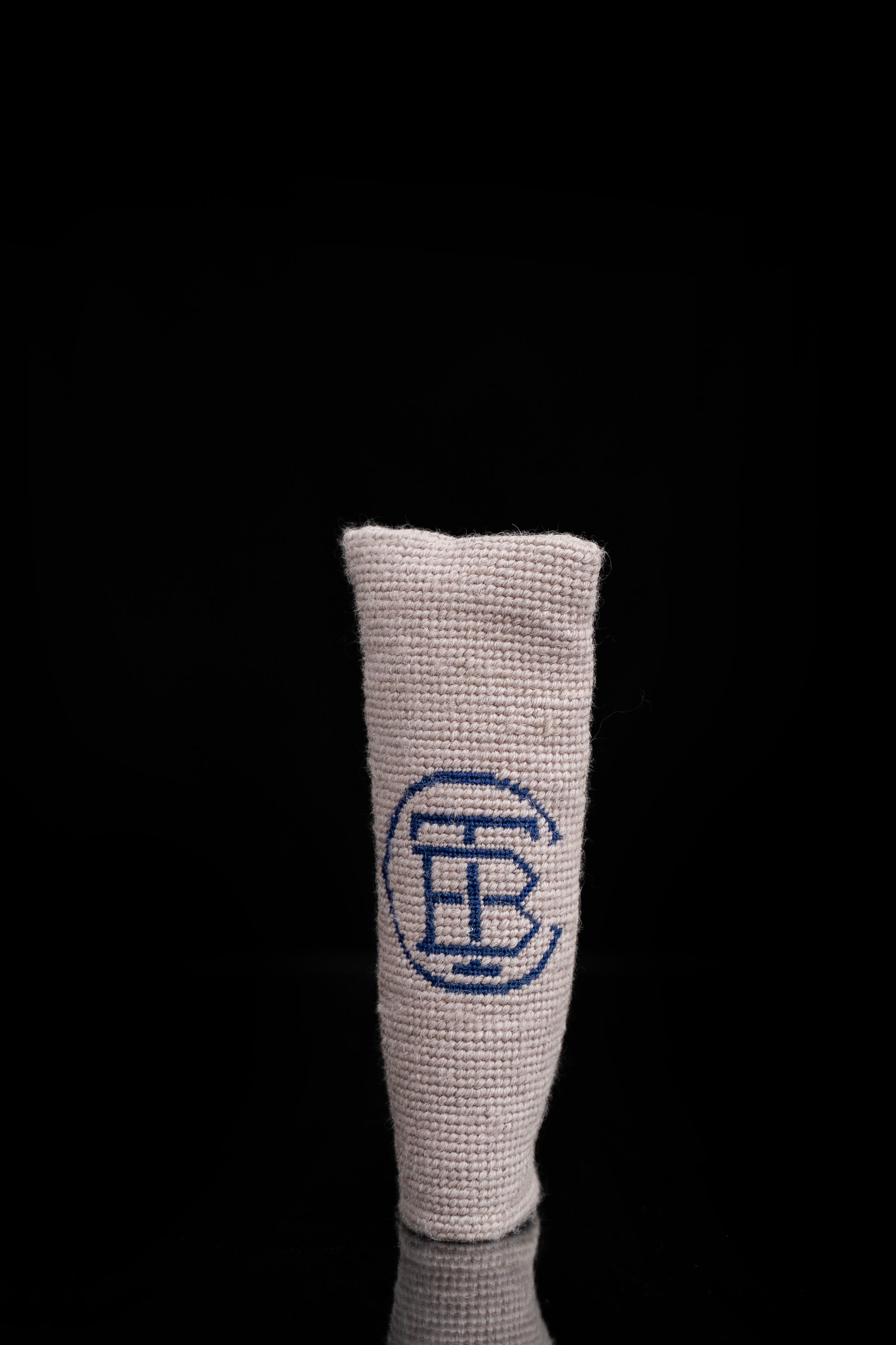 2019 Cream/Navy TBC Needle Point